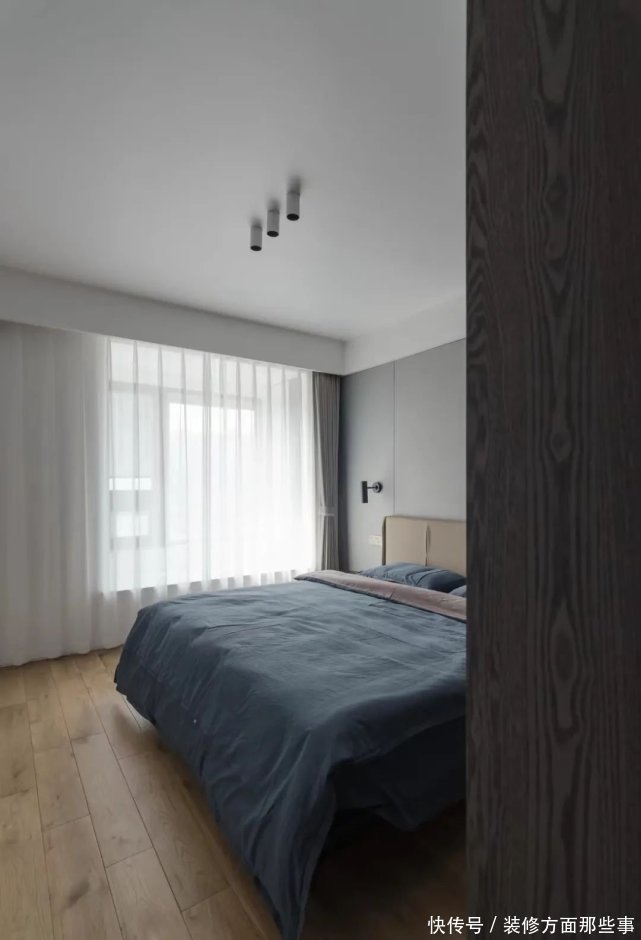 深木色|收纳美观两不误!114㎡四口之家,她家木柜暗藏这些玄机!