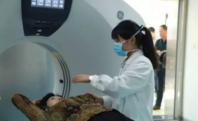 菠菜性甘凉|肺部有结节，能吃菠菜？医生：若想肺部功能稳定，常吃3种食物