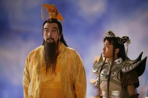 神兽!有一个来自虚空世界的神兽,被上古圣人打败,化为鸿钧老祖!