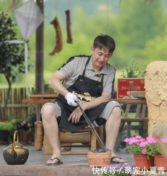 黄磊老师|黄磊又晒家常美食，丰盛接地气，太馋人，网友：认真生活值得点赞