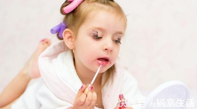 无知 1000元口红由孩子“摧残”，妈妈：初衷不错，但就是无知