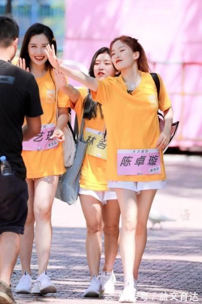 创造营更新撑腰力榜,王艺瑾前五,张艺凡掉出成团位,第一稳了