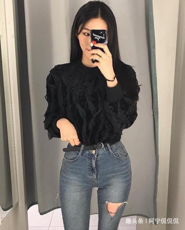 女人味|打底衫穿出小清新的气质,搭配上牛仔裤尽显潮流风范