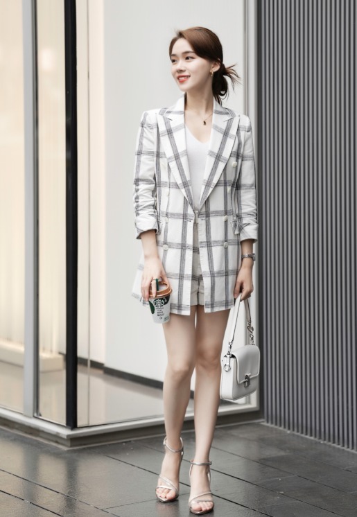 大长腿|小个子女生别总穿长裤,试试“下半身失踪”穿搭法,显高又洋气