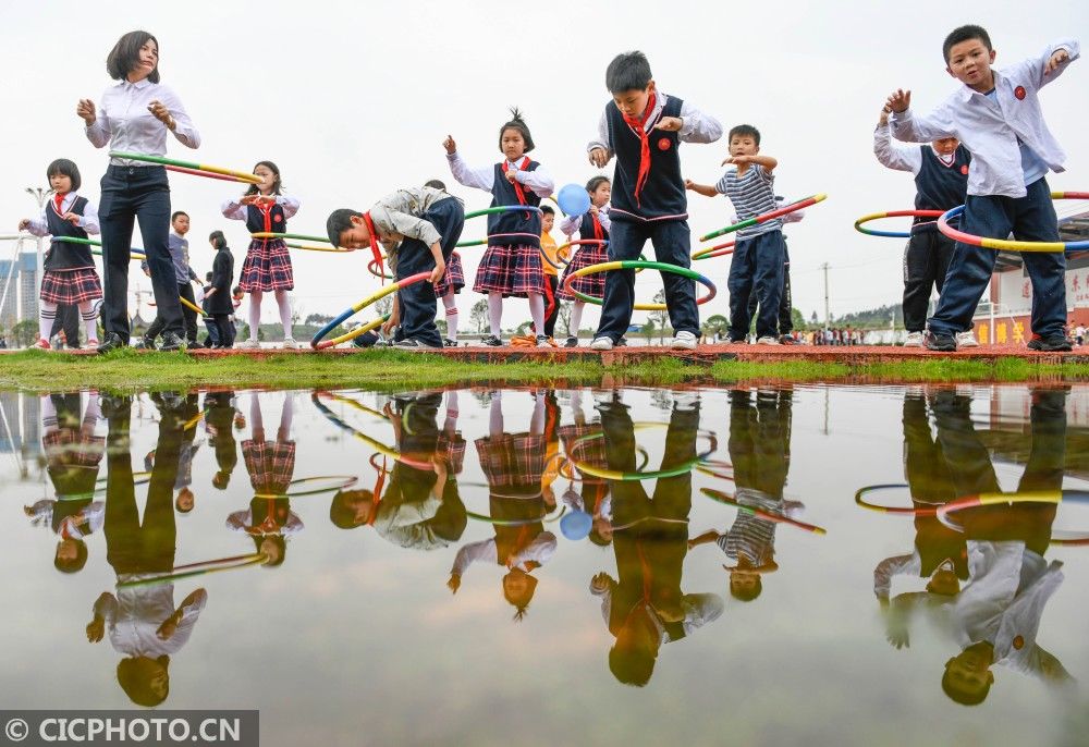 多彩校园活动 助学生健康成长