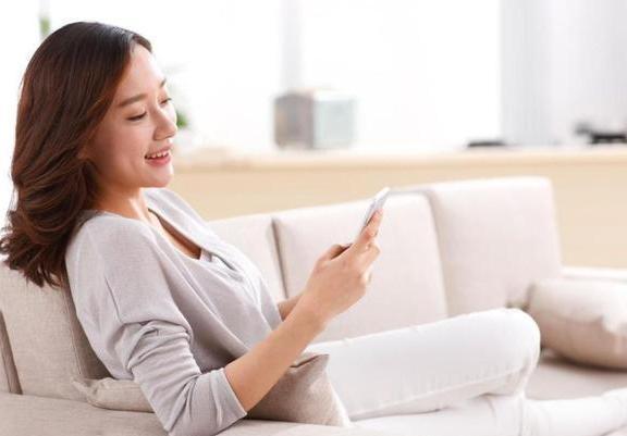 宝妈|宝妈在家长群飙英文,引其他家长不满,发出一段话令大家哑口无言