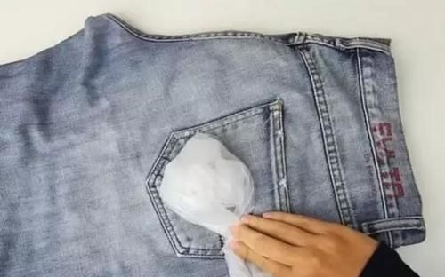 衣服拉链坏掉,不用花钱修,一根吸管就解决,方法实在太简单