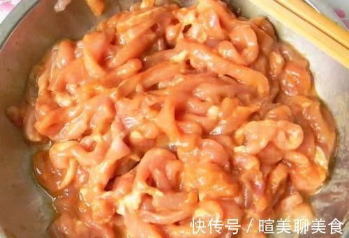 不管炒什么肉,都学会这样上浆,滑嫩不粘锅,2分钟教会你