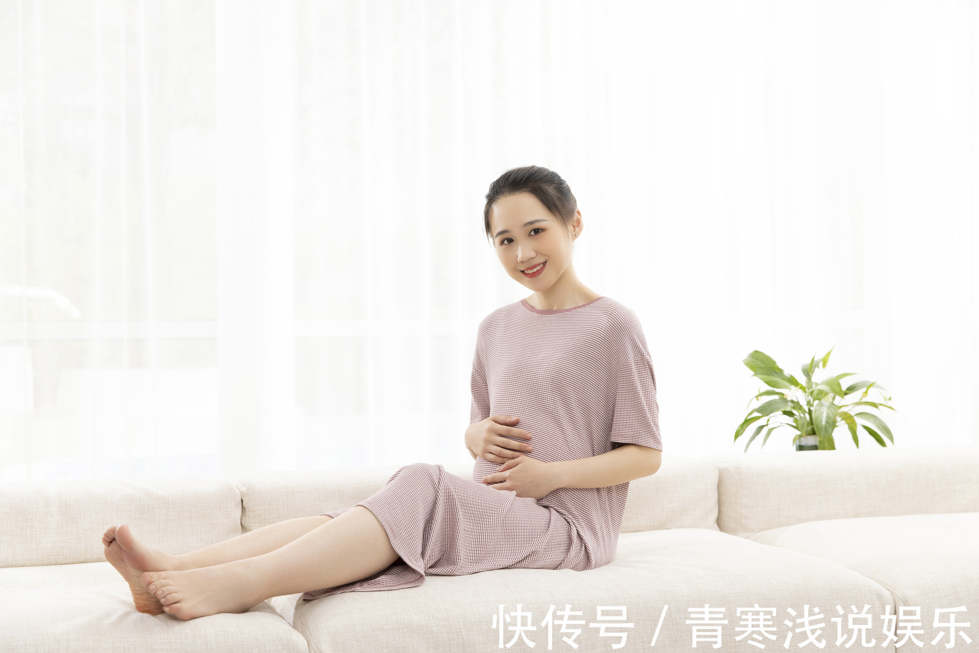 七嫂|孕妇吃苹果孩子皮肤白，吃葡萄眼睛大？错！医生：两类孕妈别吃