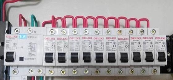 零线|家用配电箱怎么分配才合理?这样安装,保证你家50年不跳闸