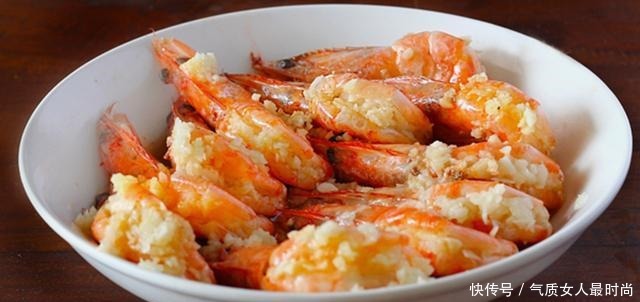 做出来|虾,直接用水煮就错了,学会这一招,保准虾肉鲜嫩