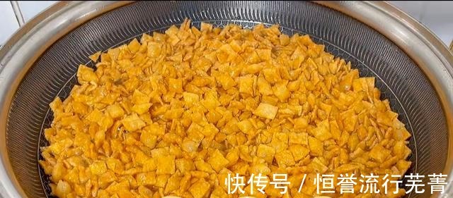 自制沙琪玛只需这五步，简单好做，小朋友抢着吃！