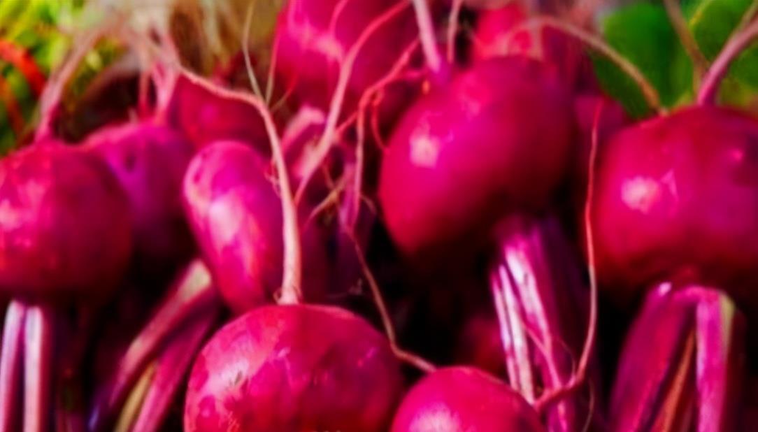 甜菜|养肝就是保命,吃3种食物,养肝护肝,肝脏“舒服”,身体才健康