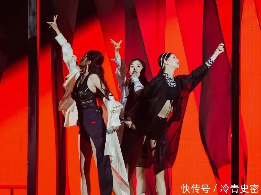 《听姐说》尴尬到爆,芒果台能不能放过姐姐们?