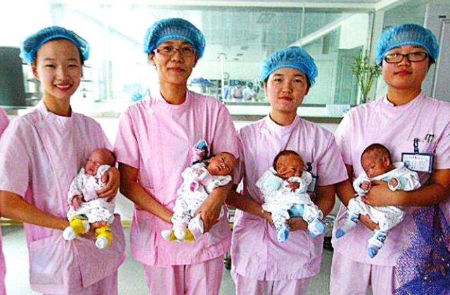 名字|26岁妈妈国庆当天生下四胞胎,给孩子取的名字,好听且有深意
