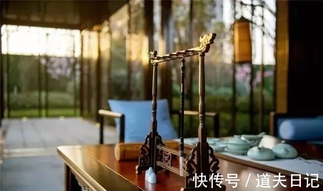 山河|「燕赵诗人」张雷：惯凭诗酒邀明月，未向山河立寸功