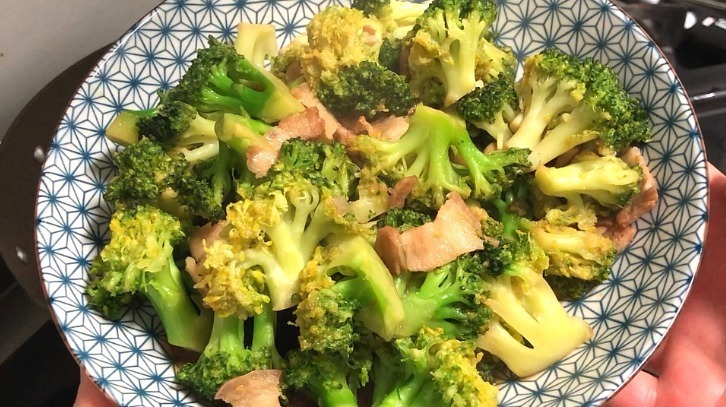 做法|西兰花这样做,用大鱼大肉都不换,做法简单,我家每周至少吃5顿