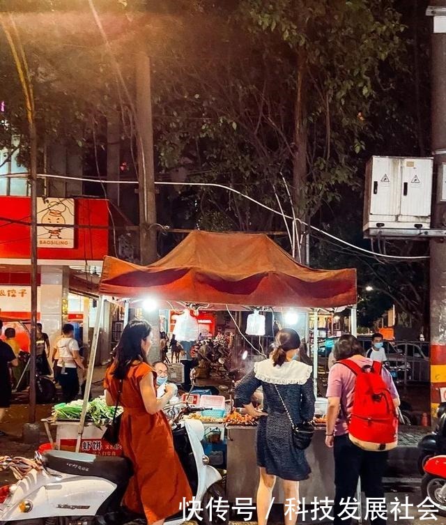 从头吃到尾的平西夜市,没有人能饿着出来!