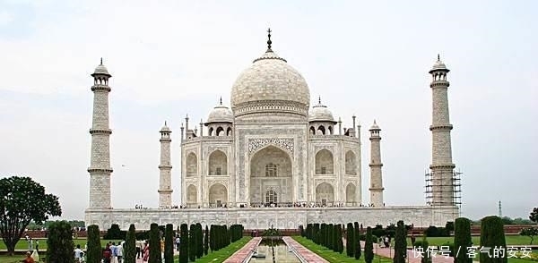 至死|泰姬陵的爱情悲歌:国王每周都去给亡妃献花,晚年遭儿子囚禁至死