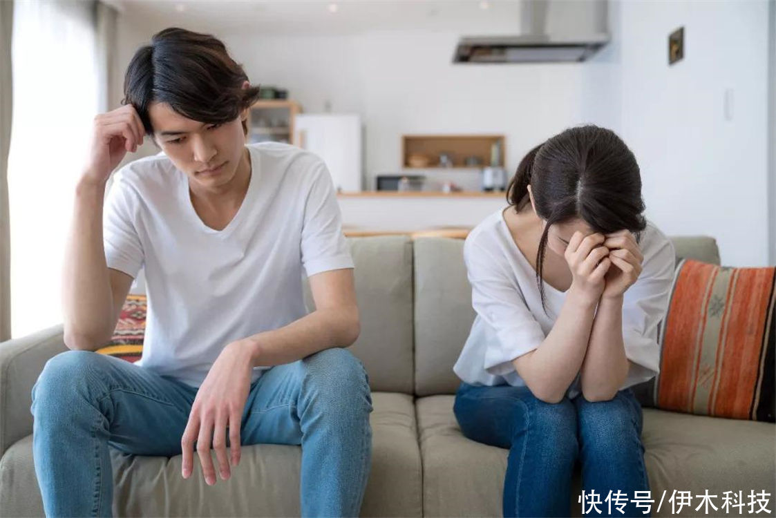 为什么这一届年轻人不愿意生孩子？3个原因很现实，打破生娃幻想