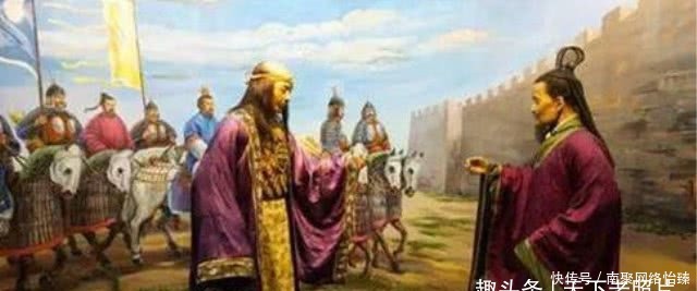  宰相|皇帝专门在宰相衣服上留洞，看到结果后，命人立即打开库房