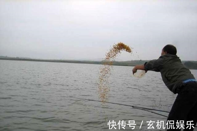 不打窝就不会钓鱼了?因时制宜,冬季不打窝怎么钓鱼?