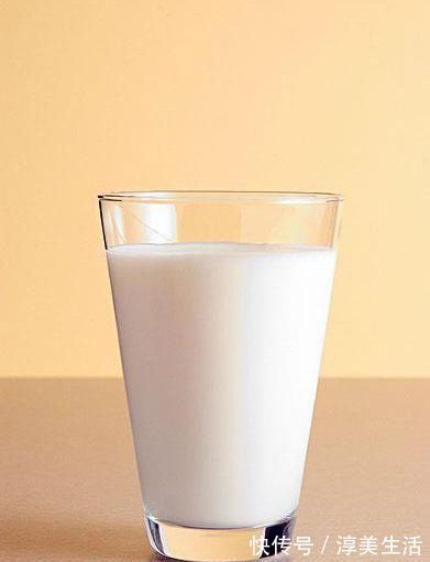 嘌呤食物|痛风最怕的“解药”,不是吃药,而是坚持3件事,后悔没早知道