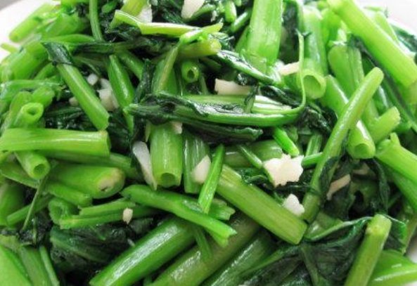 空心菜|空心菜千万不要直接炒,加上这一步,味道鲜美,好看有食欲