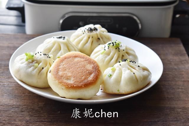 牛肉包子|牛肉包子好吃营养多，但馅儿难调，这样调馅儿不硬不柴，鲜嫩汁多