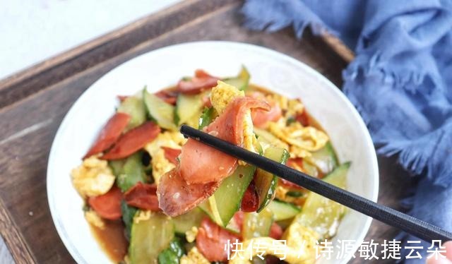 含量|伏天,吃冬瓜苦瓜不如吃它,维C含量高,简单一炒,小孩抢着吃!