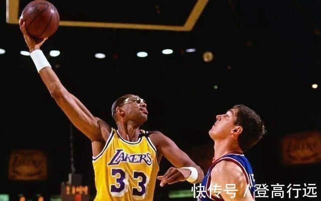 科比|盘点在NBA入选10次以上全明星的球星,各个都是名人堂级别