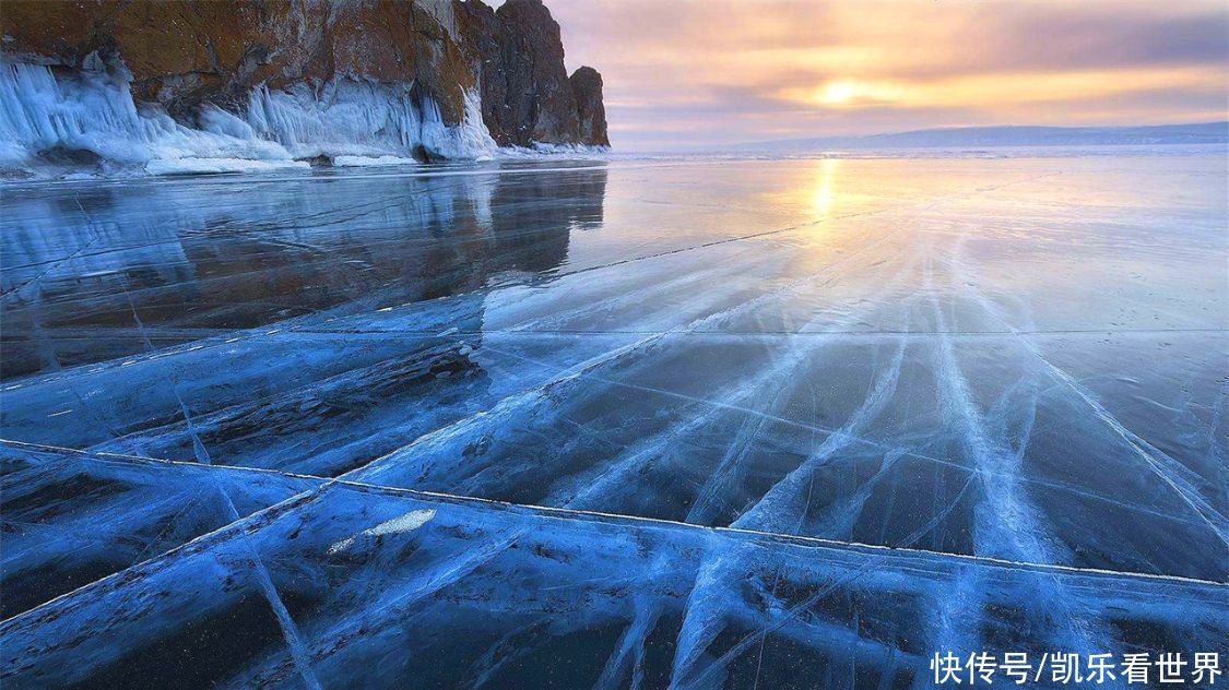 贝加尔湖|冬季的贝加尔湖美如画，梦幻蓝冰和气泡冰，让人惊叹