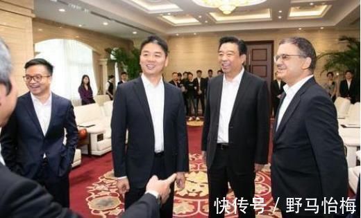 他的故事|当年刘强东承诺001号快递小哥,干满5年就买房,最后他做到了吗?