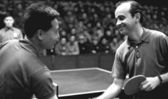 尴尬|因一名犹太人坐错车而改变了49年前的历史！从此我国开始发生变化！