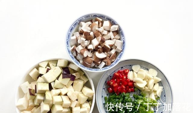 水淀粉|适合厨房新手学做的下饭菜，鲜香开胃，做法不难，比吃外卖强多了！