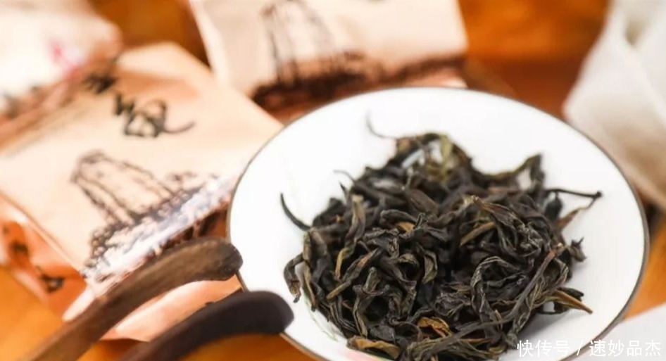 红茶|怎样判断茶叶过没过期?绿茶、红茶、白茶、黑茶请留心这些味道!