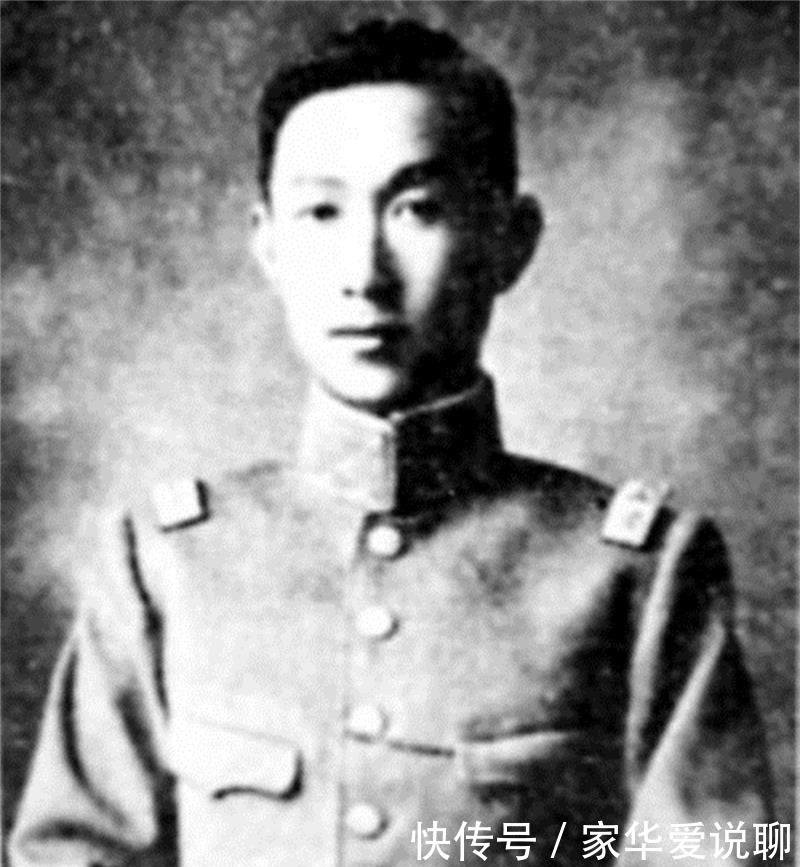 小凤仙临死紧握蔡锷将军的照片,二人是传奇爱情?还是她自作多情