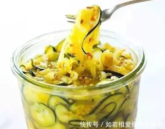 圆白菜|4类食物比较伤胃，冬季养胃，避免4个行为，不妨了解一下