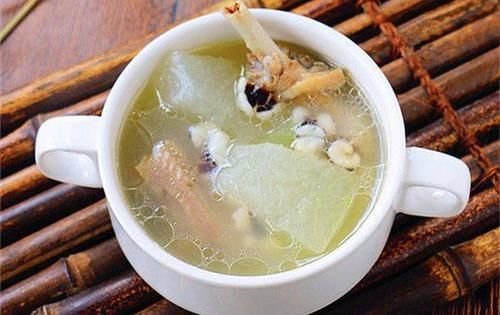  清热|健脾养胃滋阴中成药，蔬菜汤补充矿物质、米汤促进食欲