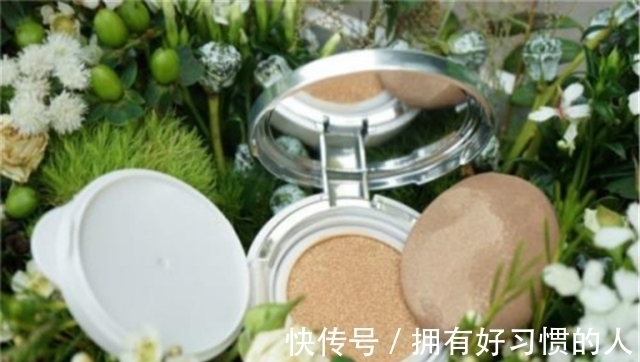 bingo 气垫和粉底液区别真有这么大？分不清的女生，难怪浮粉脱妆！