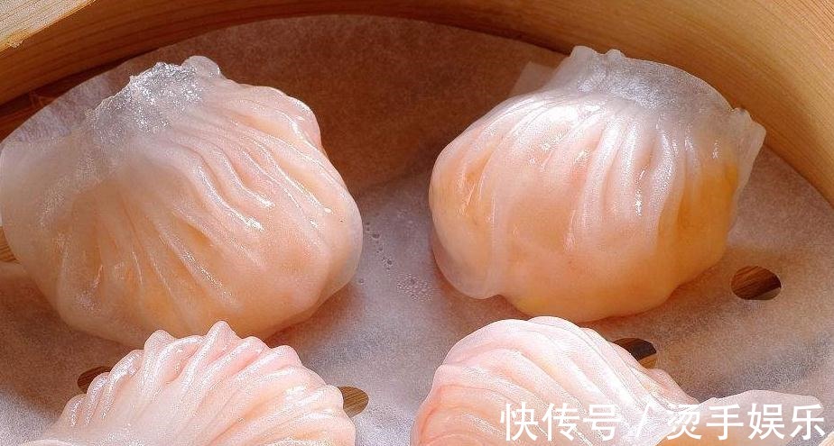 冰箱|饺子包好不要直接放冰箱，大厨有妙招，饺子不开裂不粘连！