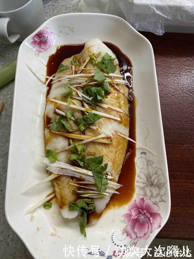 近视|最护眼的不是胡萝卜而是这种肉，小孩常吃，明目亮眼，近视别错过