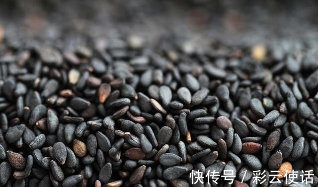 女性朋友|藏在身边的天然“玻尿酸”,女人可劲吃,抚平皱纹,比敷面膜管用!