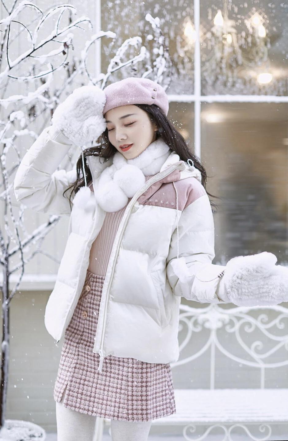 修身牛仔裤|羽绒服才是冬季穿搭的“神”,保暖又时尚,谁都离不开它