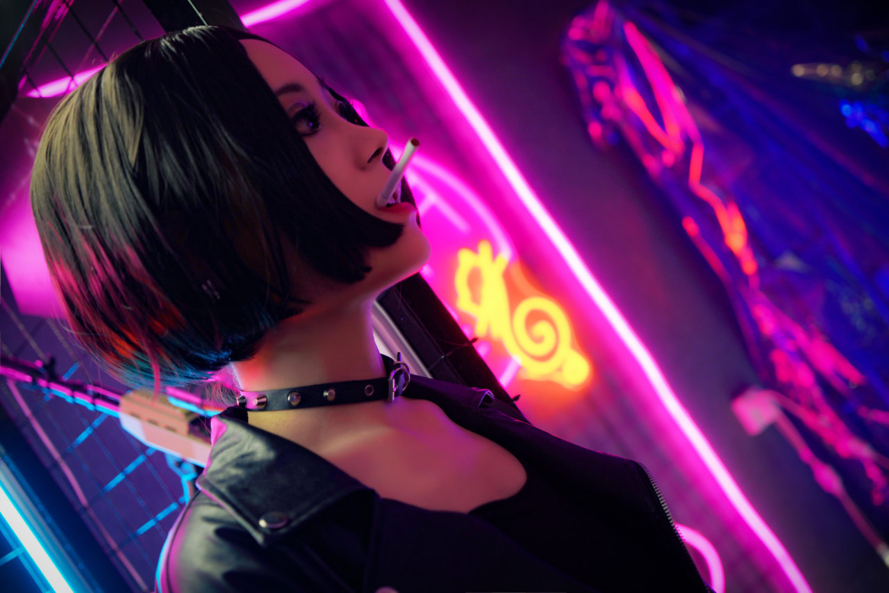 冷酷|cos:NANA大崎娜娜,展现经典冷酷气质