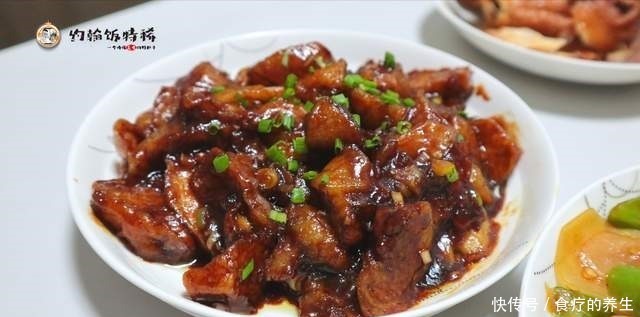 油麦菜|一家四口的午餐,竟在朋友圈火了,荤素搭配,网友饿了,求蹭饭!