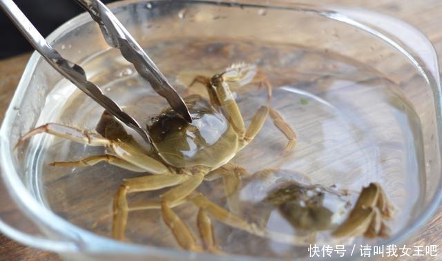 洗干净之后|清蒸螃蟹,热水下锅还是冷水可能和你想的不一样,教你正确蒸法
