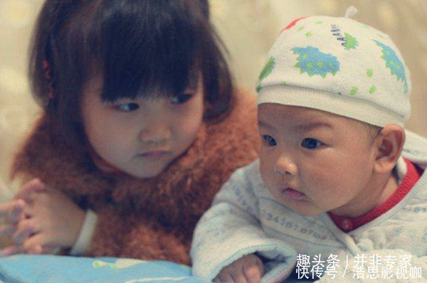 大宝|“妈妈给你生个弟弟”，孩子看到“弟弟”的反应，噗！没忍住