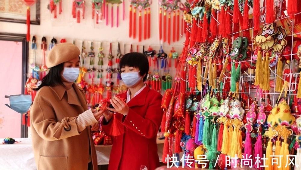 香囊$西峰:传统香包飘药香