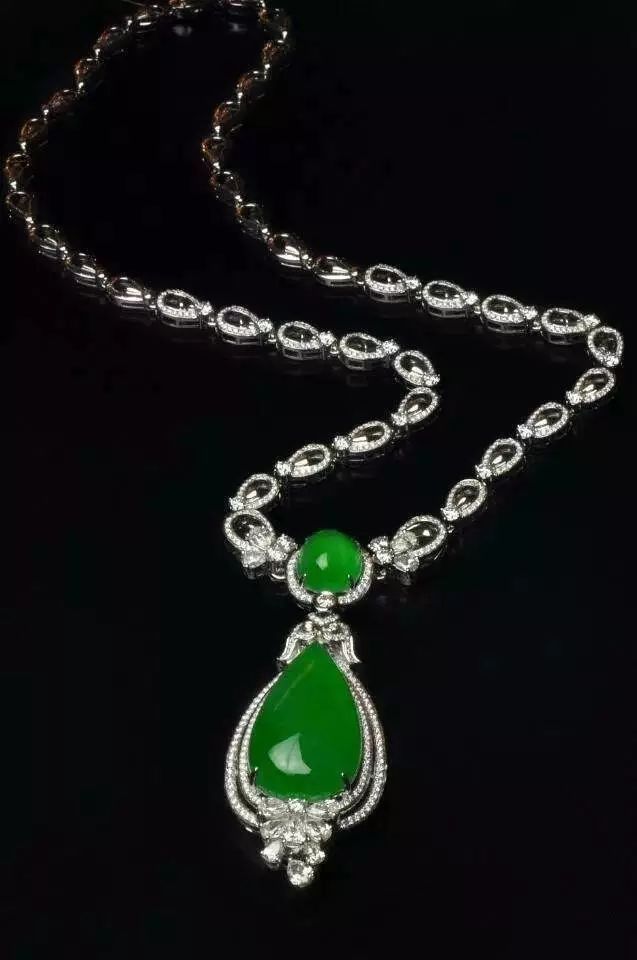 欧泊|下雨天最好别戴这些珠宝！